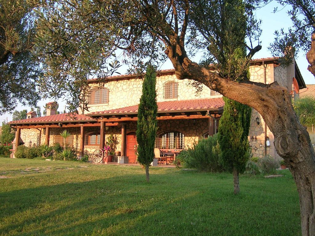 Casale Farnesiana B&B Tarquinia Dış mekan fotoğraf