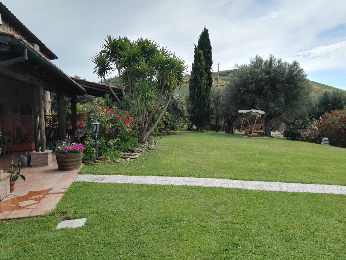 Casale Farnesiana B&B Tarquinia Dış mekan fotoğraf